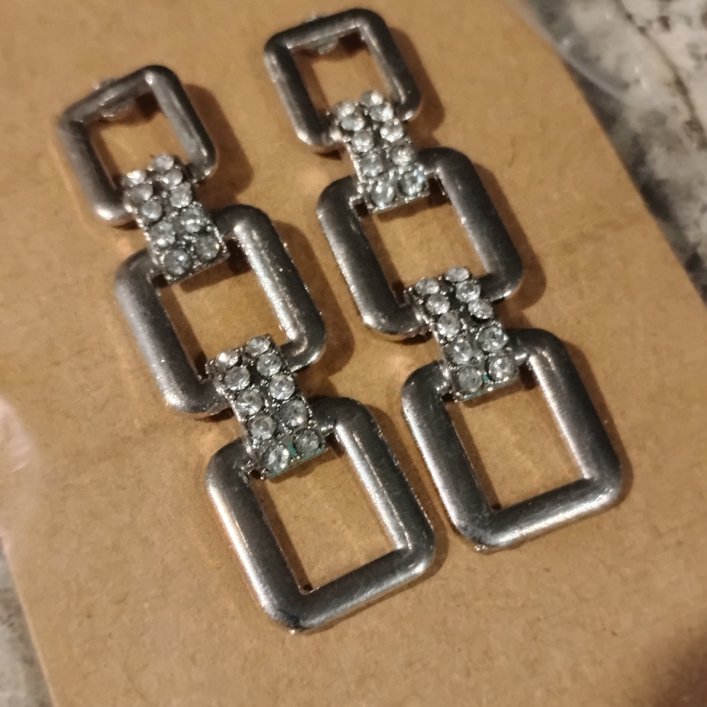 Elegant Silver Geometric Earrings